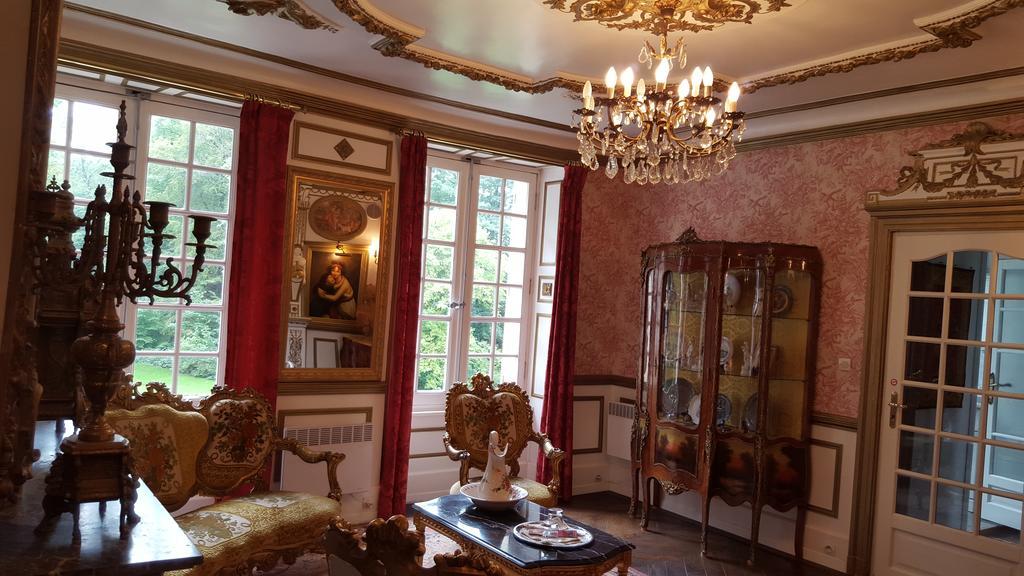 מלון Signy-lʼAbbaye Chateau De Montaubois מראה חיצוני תמונה